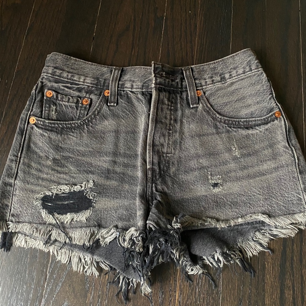 Black Levi Jean shorts